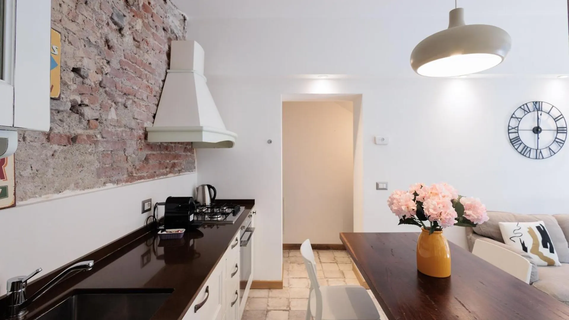 Urban House - Darsena Home Navigli Milan Center Apartment