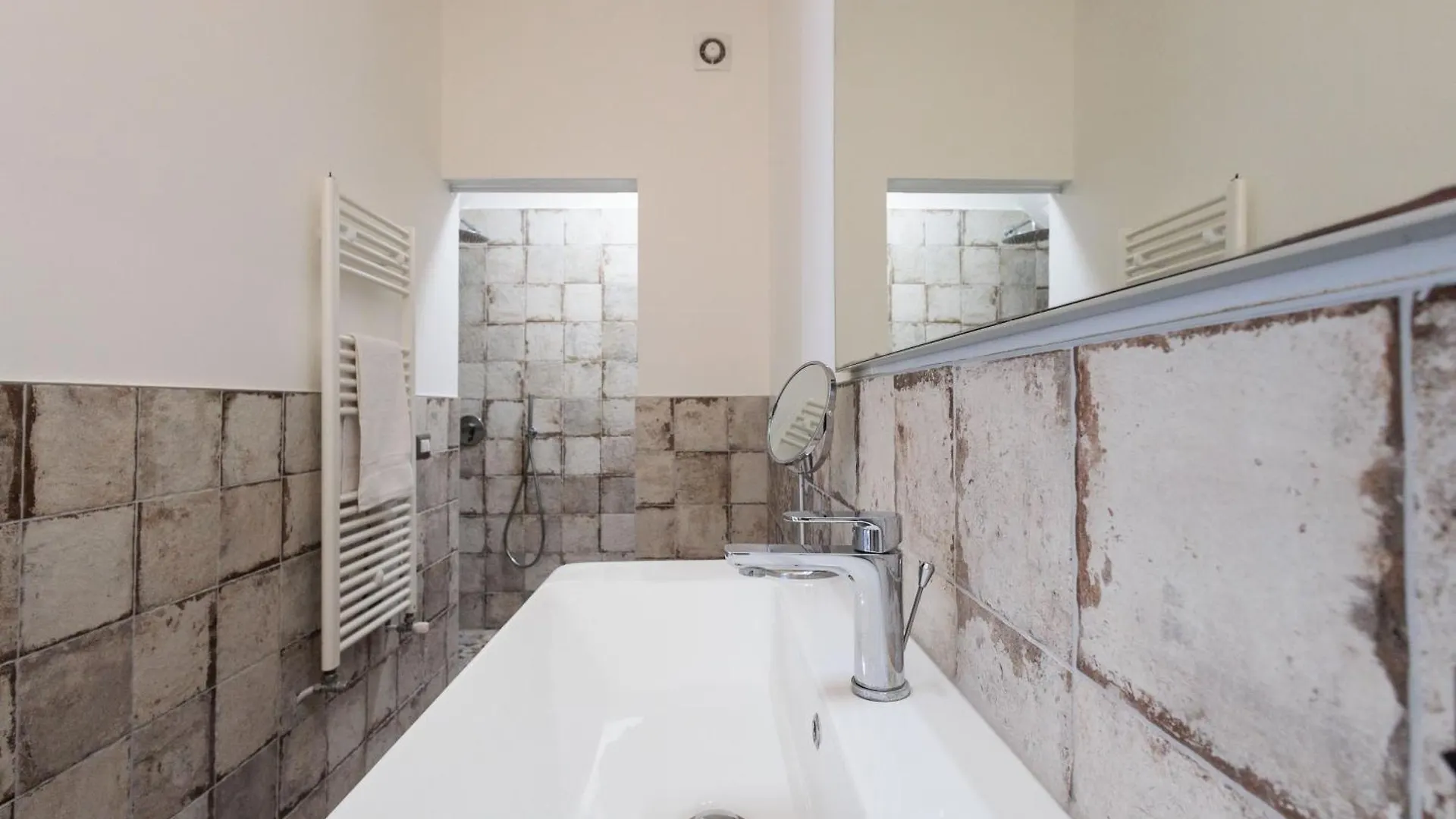 Apartment Urban House - Darsena Home Navigli Milan Center