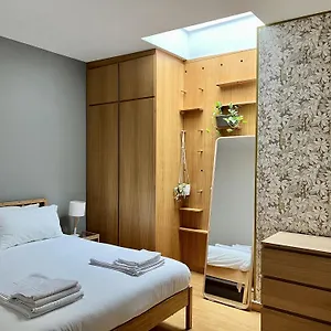 Bilocale Su Corte Milanese Milano